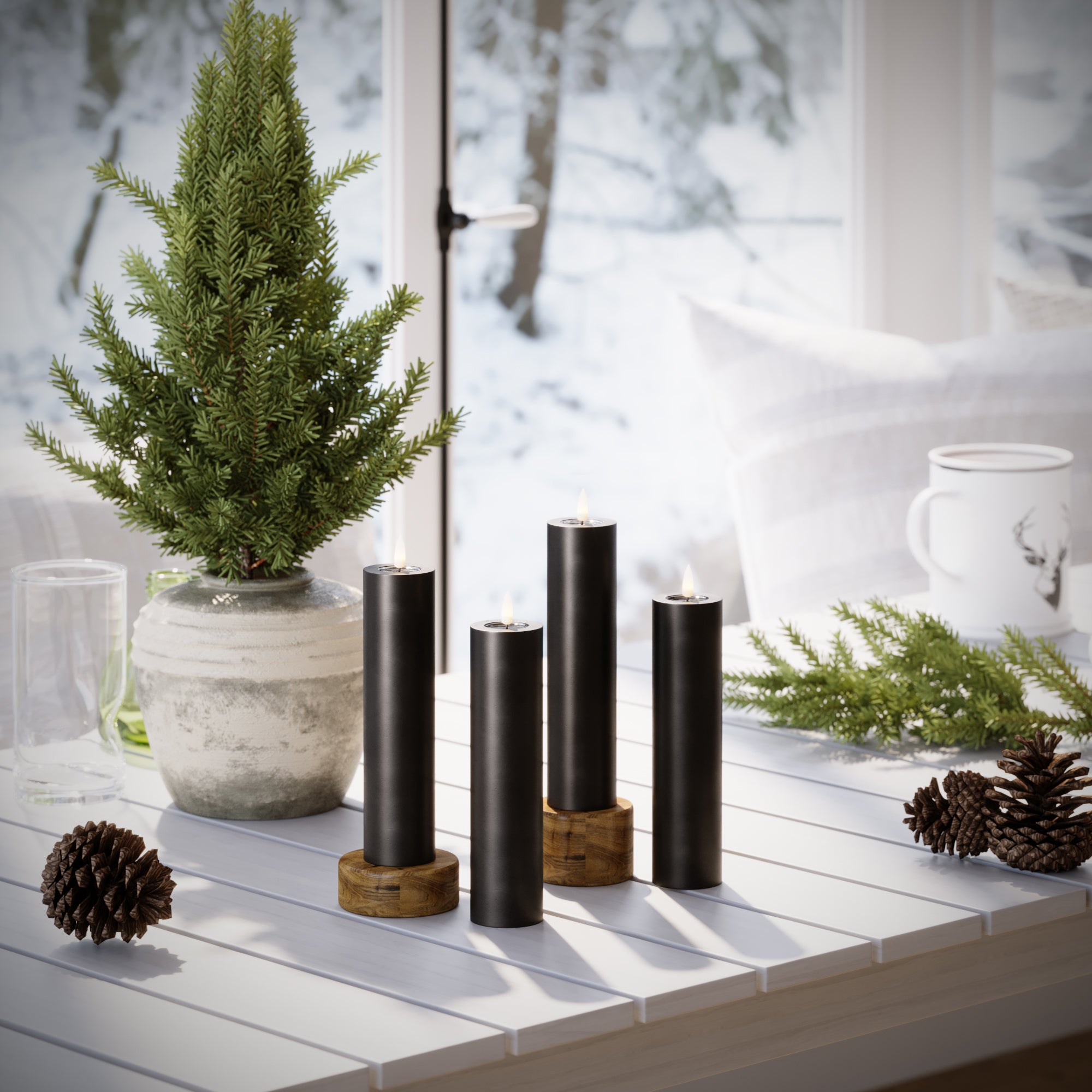 LED-Blockkerzen Ø 5 x 20 cm Schwarz – 4 Stück