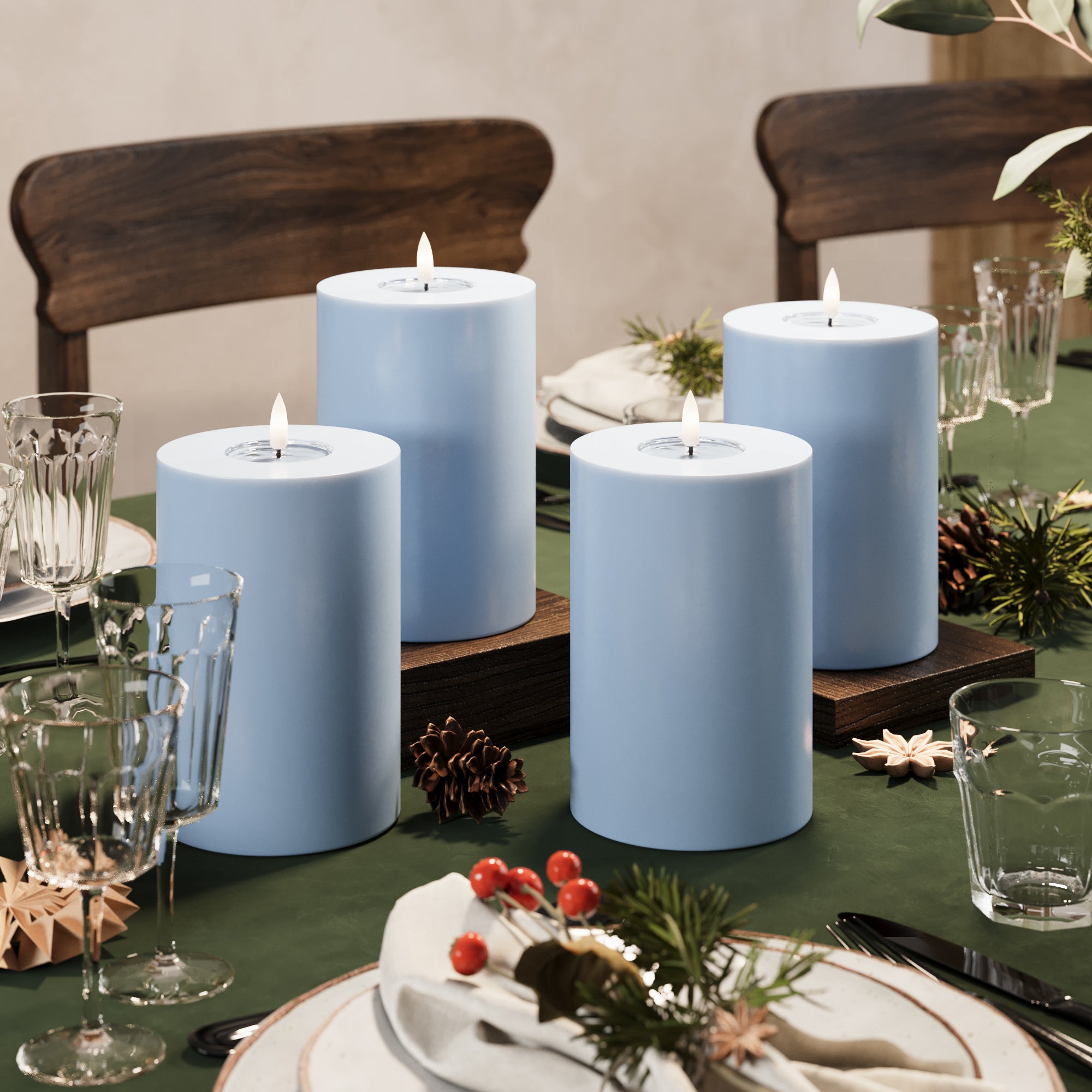 LED-Blockkerzen Ø 10 x 15 cm Eisblau – 4 Stück