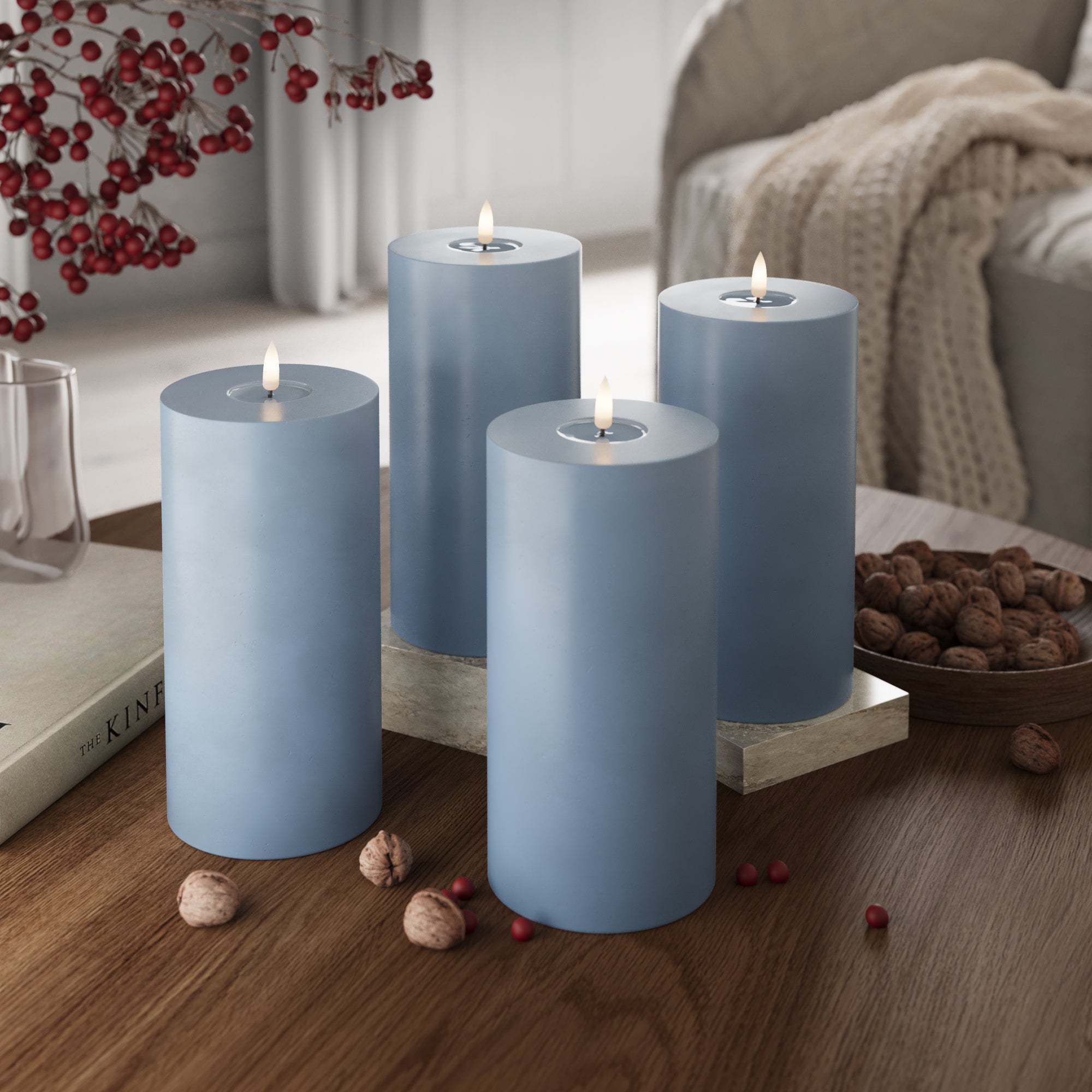 LED-Blockkerzen Ø 10 x 20 cm Eisblau – 4 Stück
