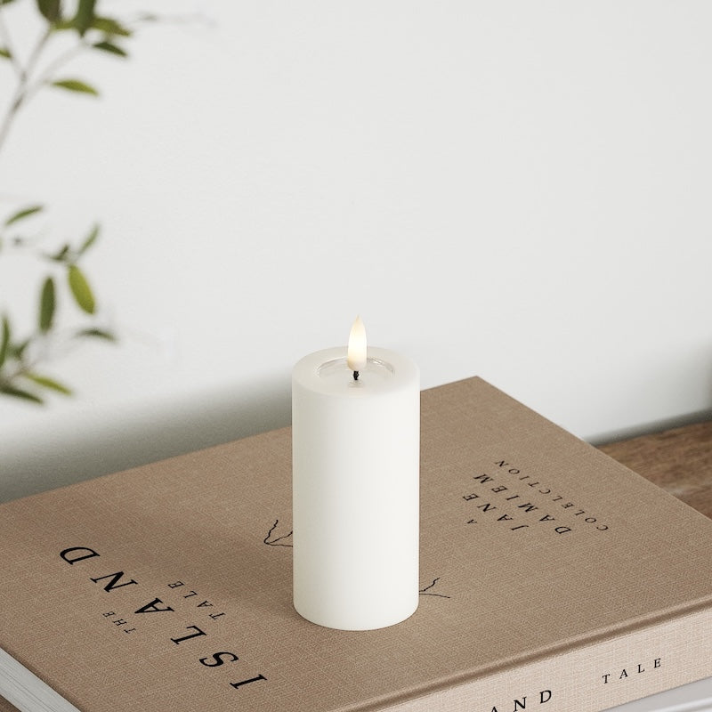 Deluxe Homeart LED Blockkerzen Ø 5 x 10 cm Weiß