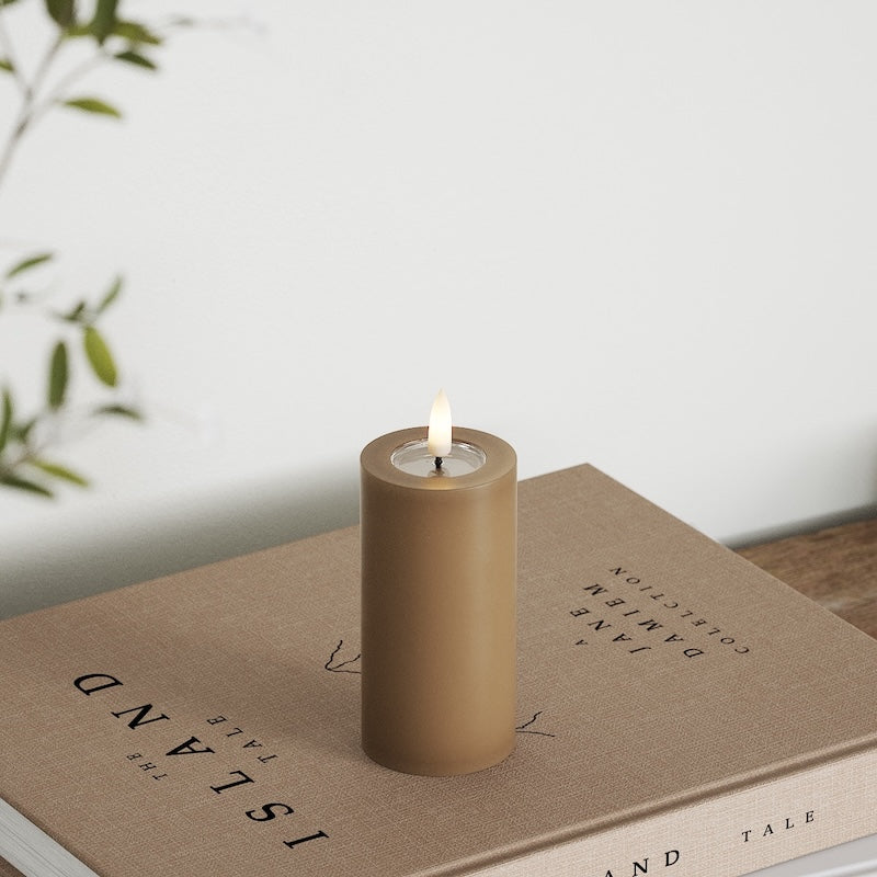 Deluxe Homeart LED Blockkerzen Ø 5 x 10 cm Karamell