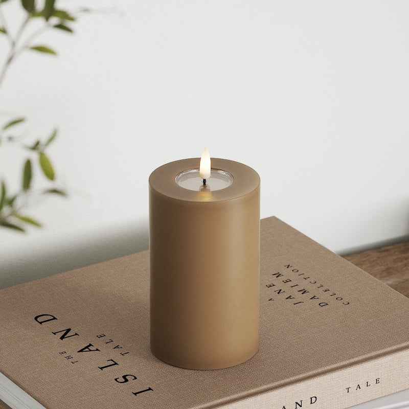 Deluxe Homeart LED Blockkerzen Ø 7,5 x 12,5 cm Karamell