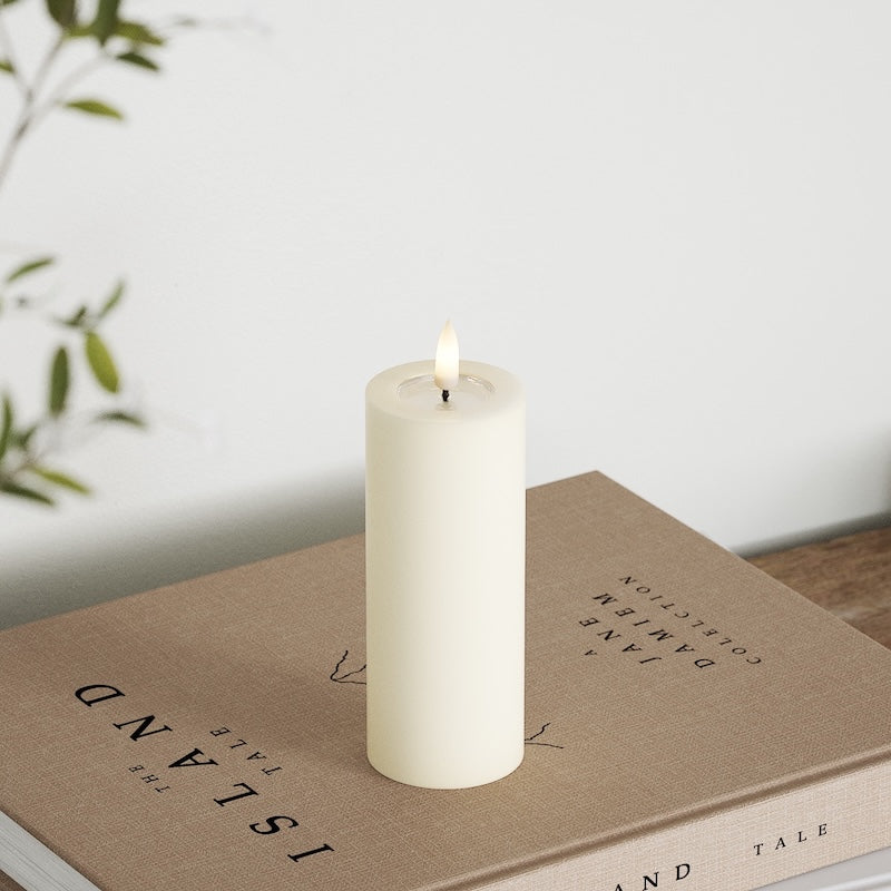 Deluxe Homeart LED Blockkerzen Ø 5 x 12,5 cm Creme