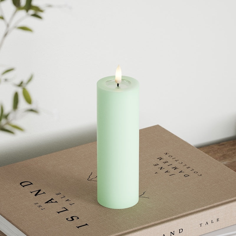 Deluxe Homeart LED Blockkerzen Ø 5 x 15 cm Minze